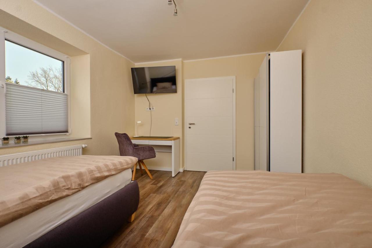 Ferienwohnung Schwarting Wiefelstede Экстерьер фото