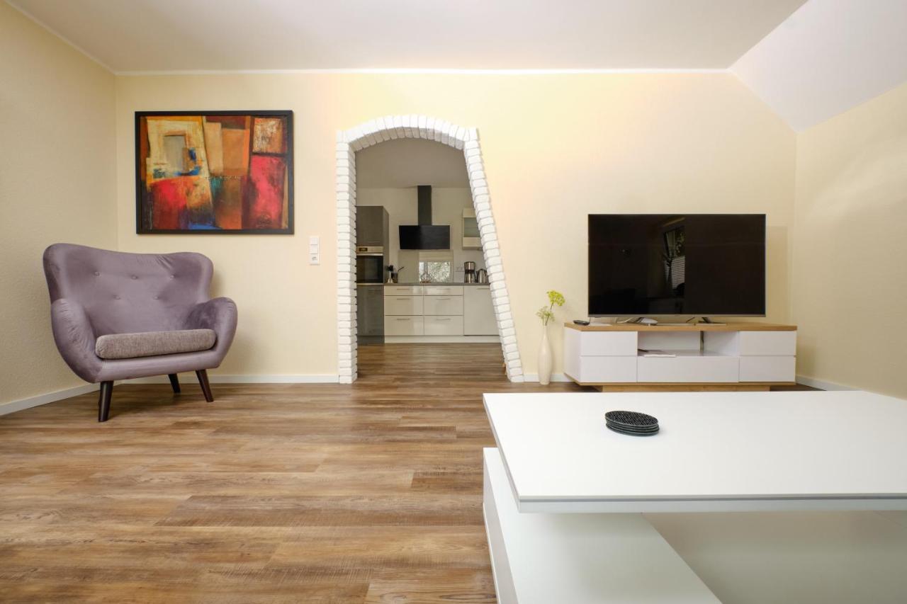 Ferienwohnung Schwarting Wiefelstede Экстерьер фото